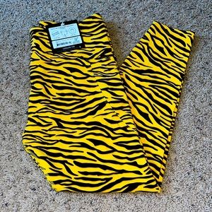 NWT - Lorna Jane Amy Phone Pocket Ankle Biter Leggings Large